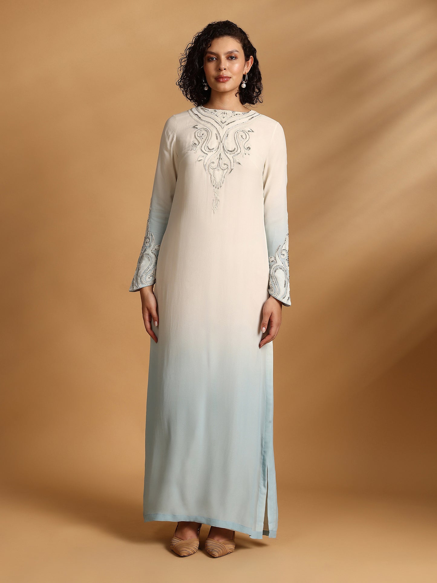 Long Sleeve Kaftan Dress - White Blue